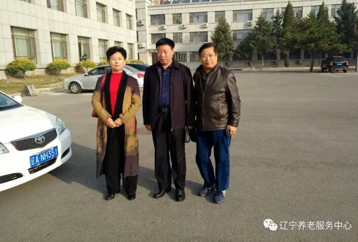 首届苏鲁克诗人节暨诗词之乡丰碑揭幕仪式